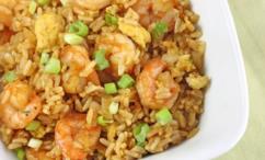 طريقة عمل أرز بالبيض والجمبري